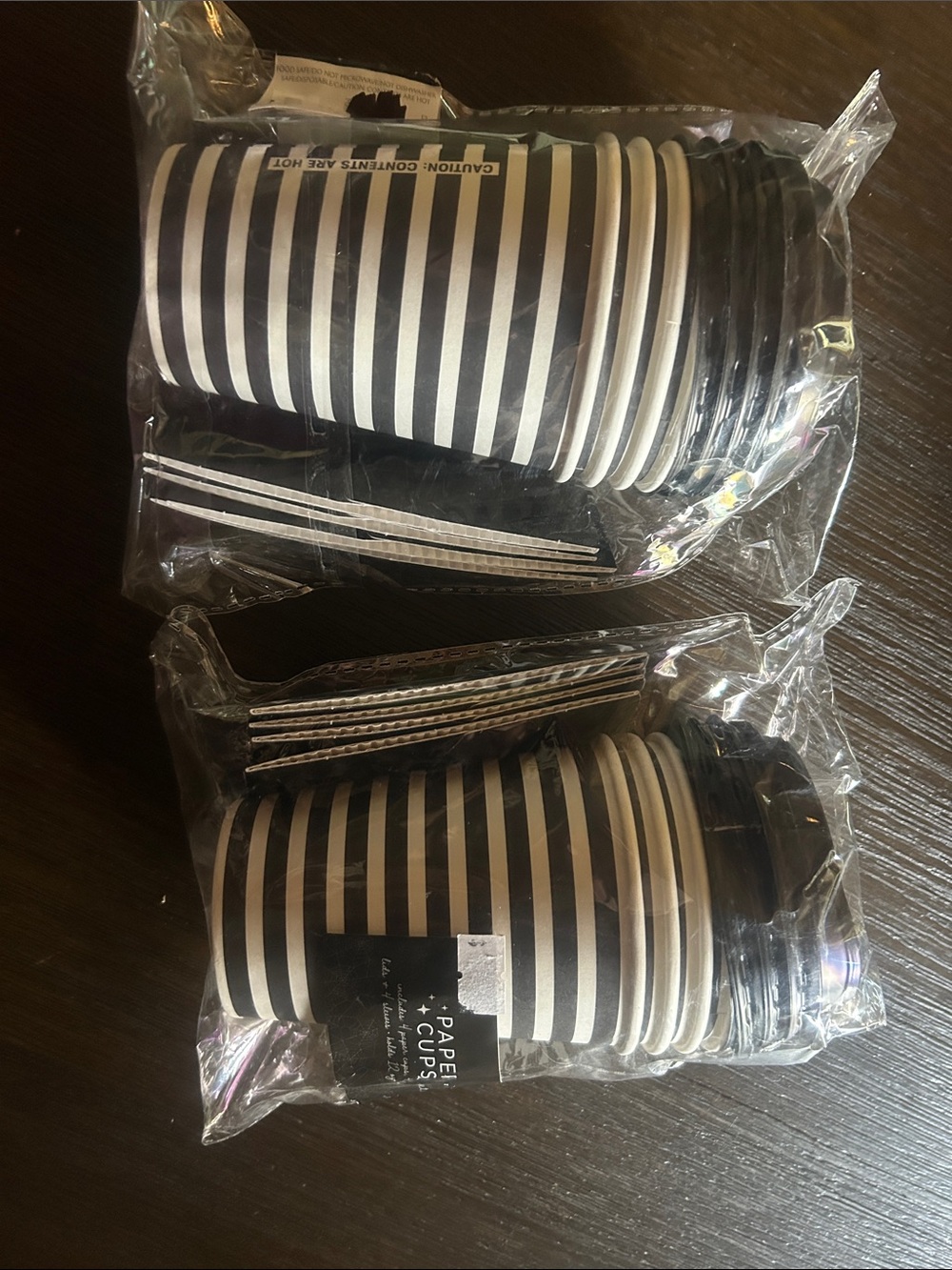 Black & White Striped Disposable Paper Coffee Cups - 4 Pack (2sets)